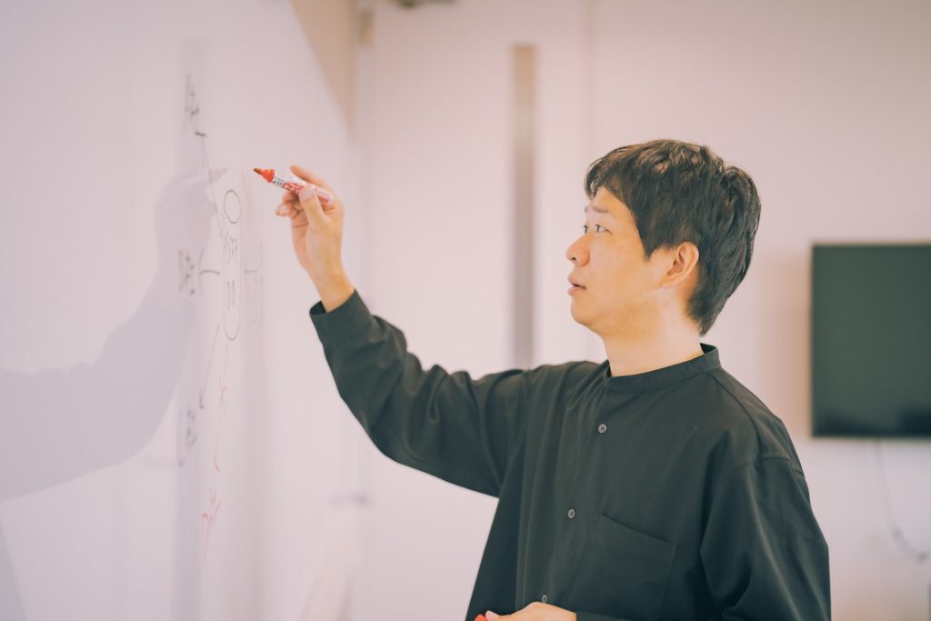 デジステの担当者の中村氏